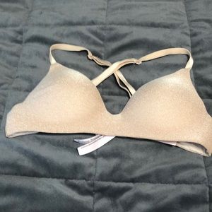 32A victoria secret wireless tshirt bra glitter nude.